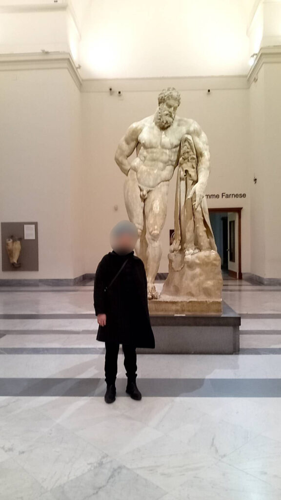 ナポリ国立考古学博物館　ヘラクレス像