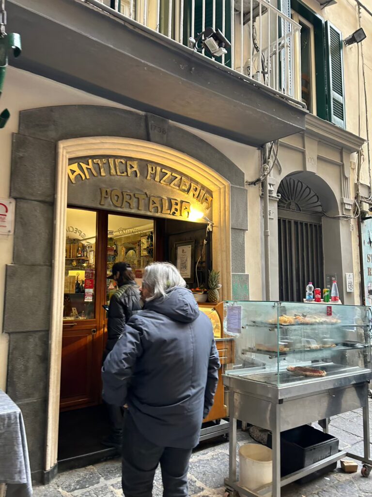 ナポリ　アンティカ・ピッツェリア・ポルタルバ