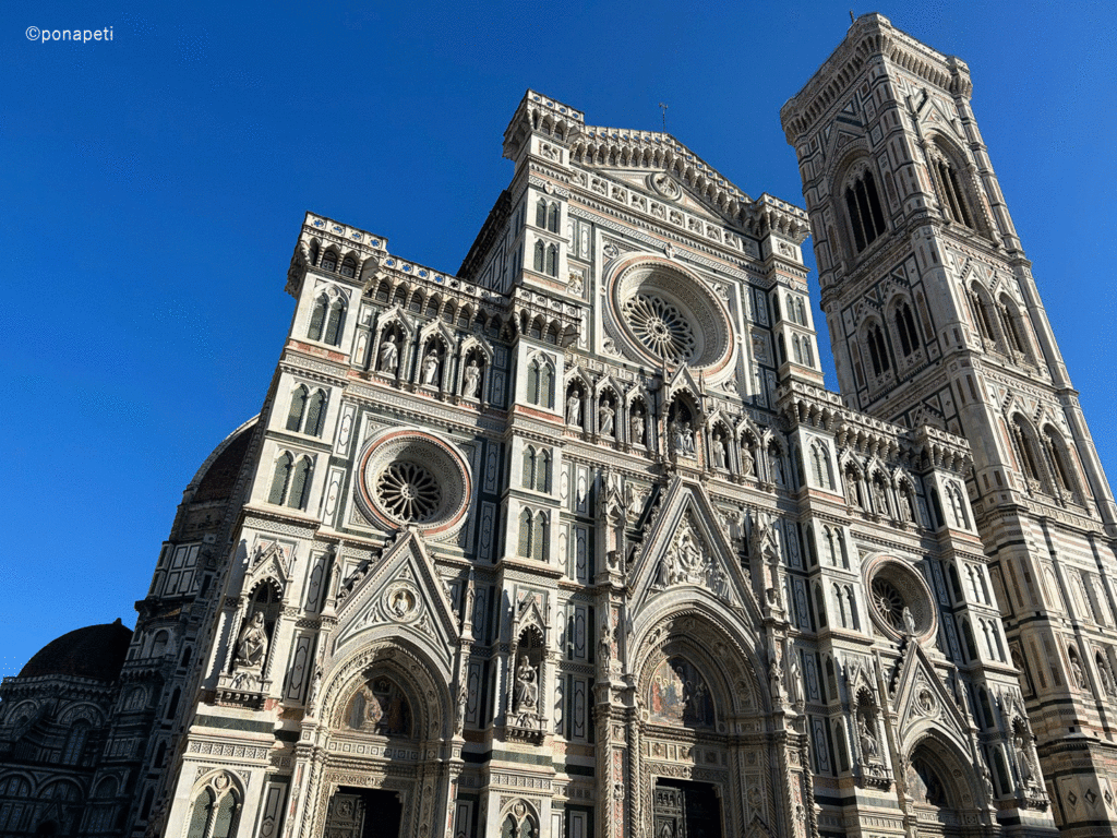 サンタ・マリア・デル・フィオーレ大聖堂のファサード